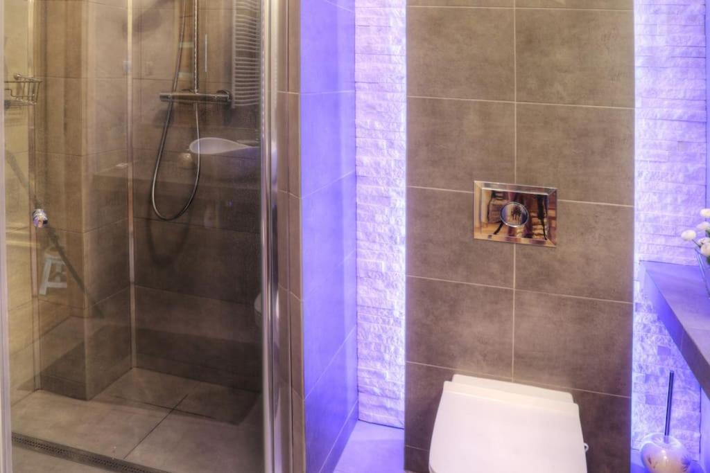 Ekskluzywny Apartament W Centrum Z Balkonem I Parkingiem Krakow Bagian luar foto