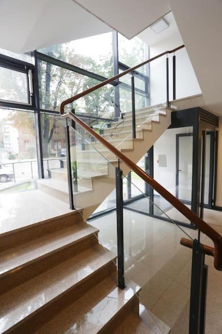 Ekskluzywny Apartament W Centrum Z Balkonem I Parkingiem Krakow Bagian luar foto